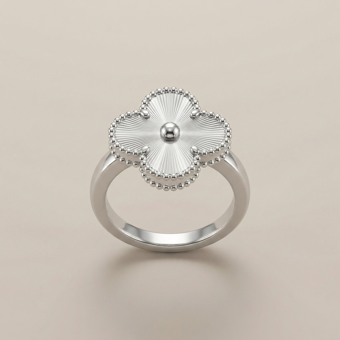 Vintage White Gold Alhambra Ring